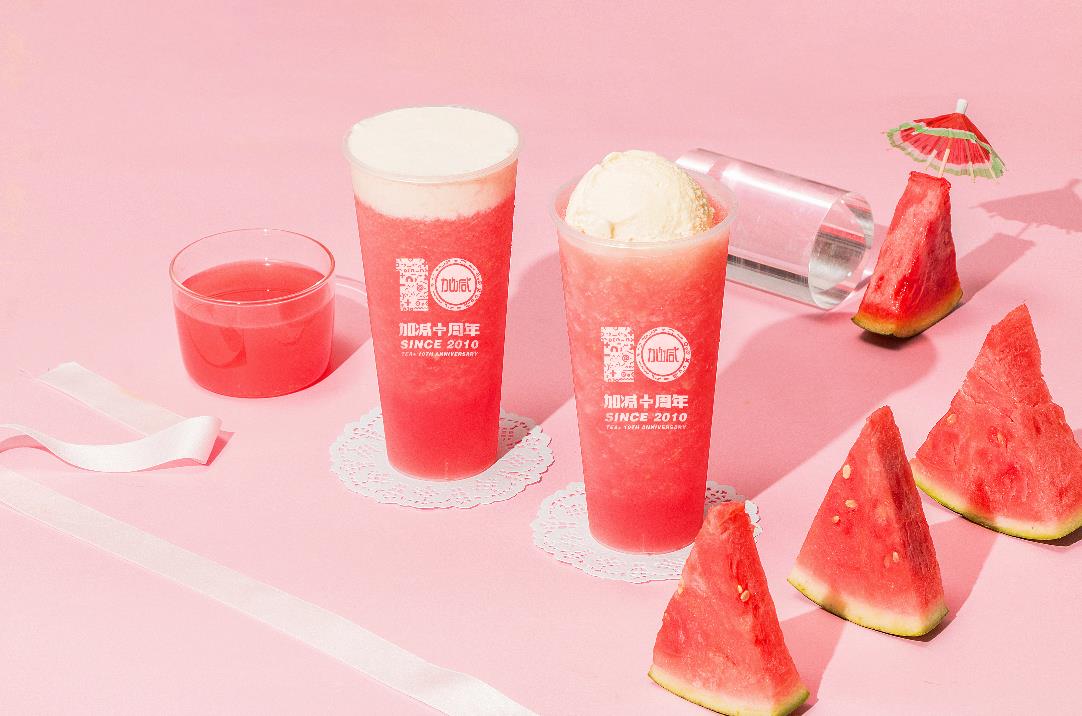 这个夏天，350vip8888茶饮以产品决胜，当红不让！